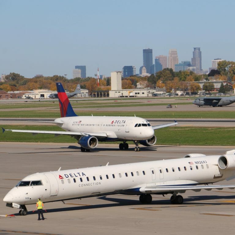 endeavor-air-aero-crew-news