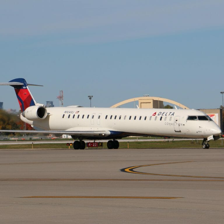 endeavor-air-aero-crew-news