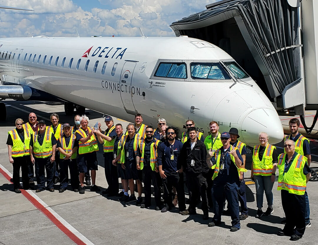 endeavor air baggage