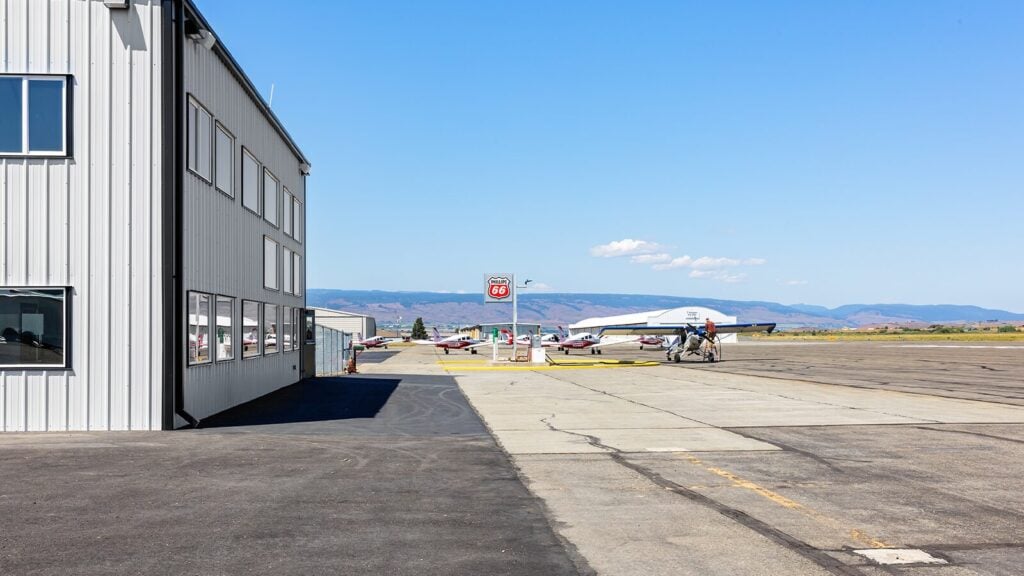 Photo from @https://aerocrewnews.com/feed/ on Blog on Aero Crew News at 6/1/25 at 12:00PM