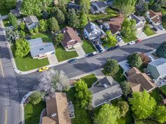 The Lock-In Trap: Why Pilots Are Perfectly Positioned to Move When Other Homeowners Can’t