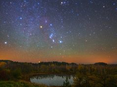 The Quiet Skies of Autumn